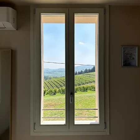 Podere Mantignano 2 아파트 파엔차