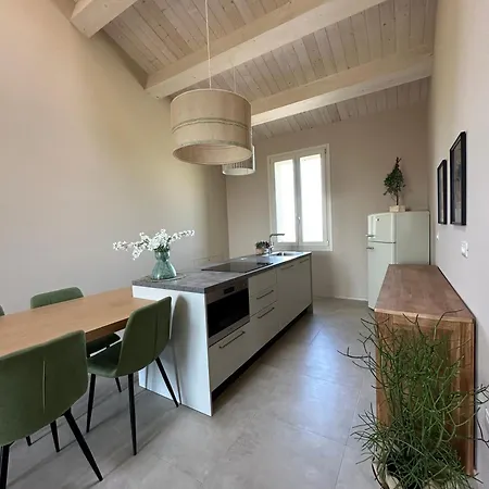 Apartment Podere Mantignano 2 *